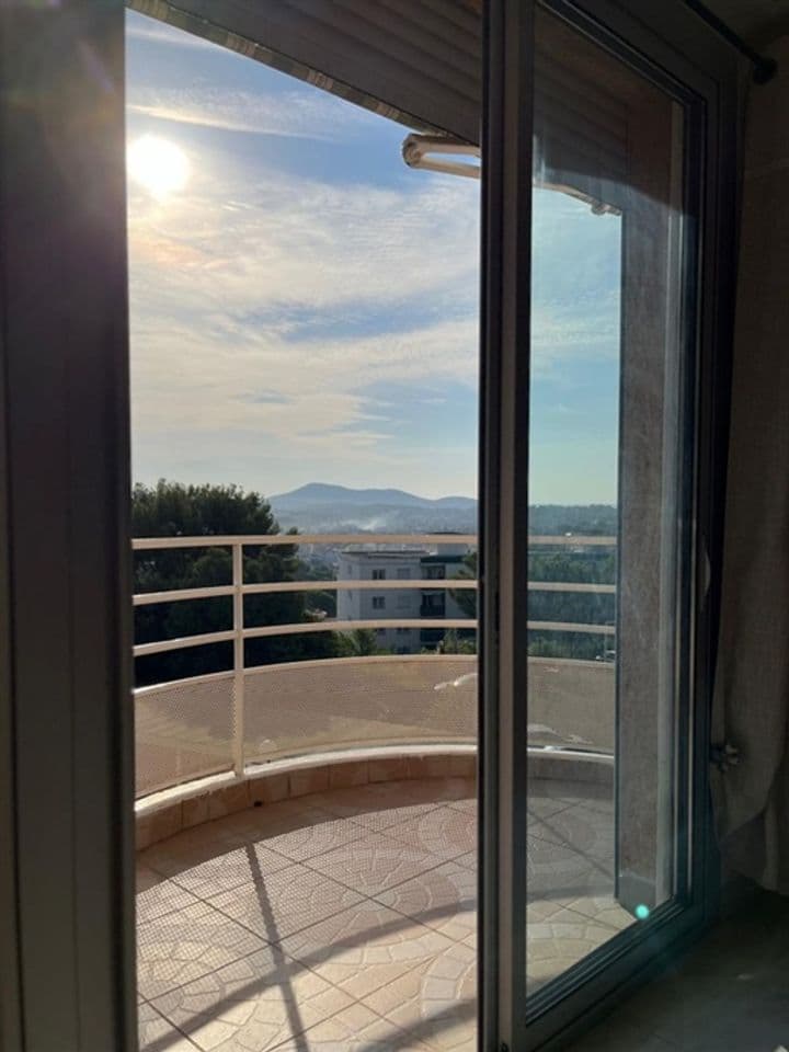 1 bedroom apartment for sale in Toulon, France - Image 3