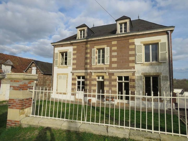 4 bedrooms house for sale in YSSANDON, France - Image 2