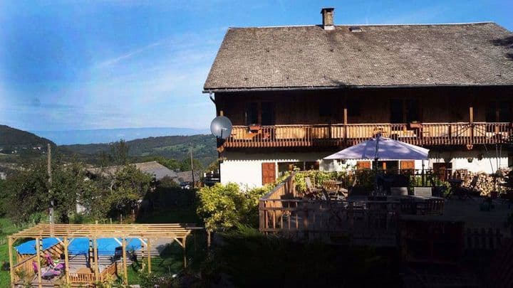 6 bedrooms house for sale in La Vernaz, France