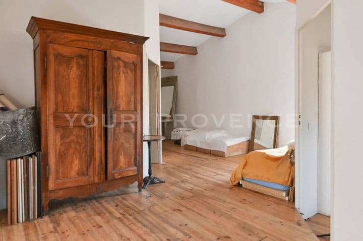 2 bedrooms house for sale in  France - Image 7