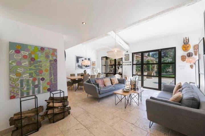 4 bedrooms other for sale in Saint-Remy-de-Provence, France