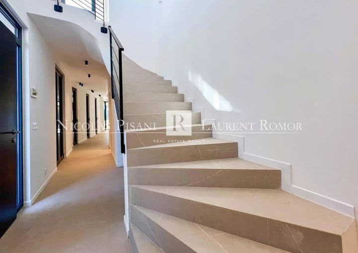 4 bedrooms house for sale in  France - Image 8