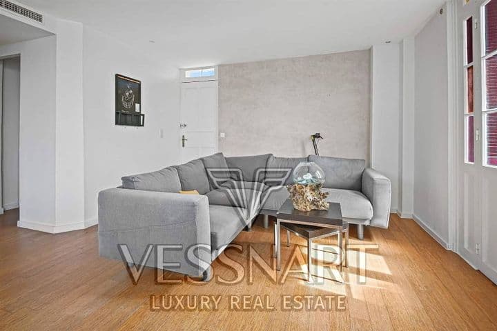 1 bedroom house for sale in  France - Image 3