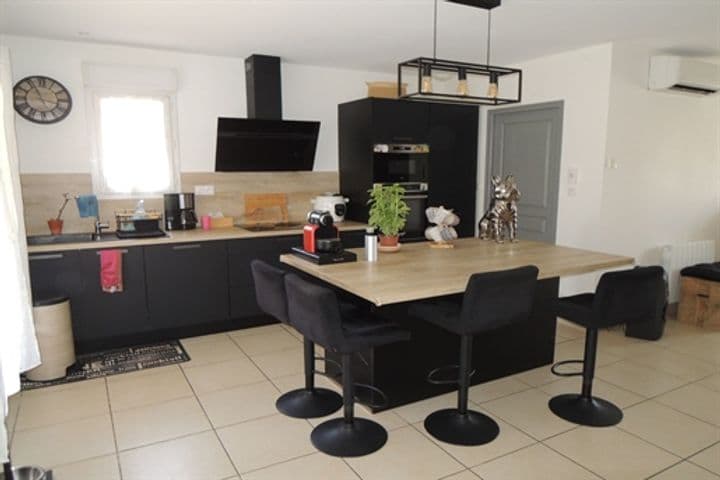 3 bedrooms house for sale in Saint-Quentin-la-Poterie, France - Image 3