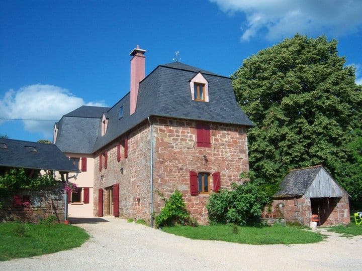 6 bedrooms house for sale in Noailhac, France