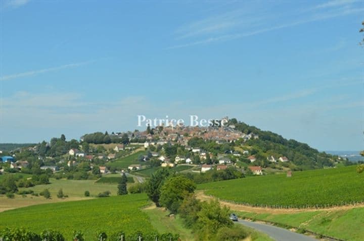 House for sale in Sancerre, France - Image 6