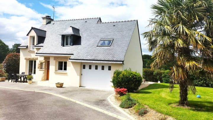 3 bedrooms house for sale in seglien, France - Image 2