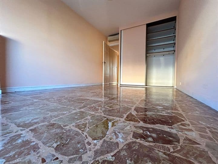 Apartment for sale in Cagnes-sur-Mer, France - Image 11