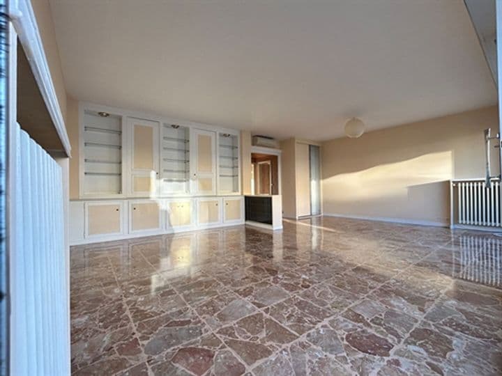 Apartment for sale in Cagnes-sur-Mer, France - Image 4