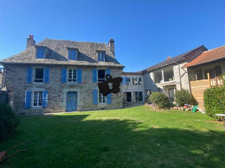 9 bedrooms house for sale in Cantal (15), France - Image 20