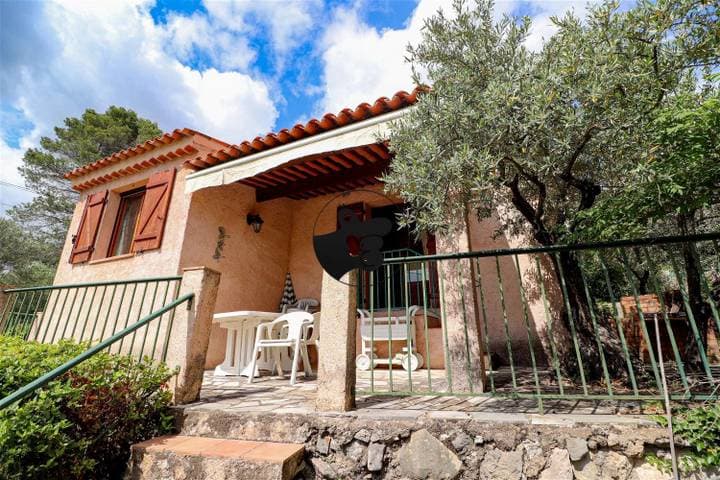 2 bedrooms house for sale in Var (83), France - Image 8