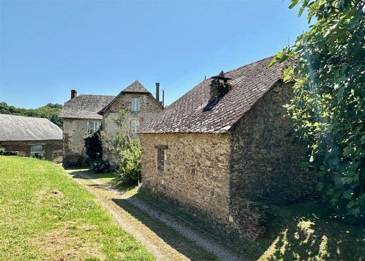 4 bedrooms other for sale in SAINT HILAIRE PEYROUX, France - Image 2