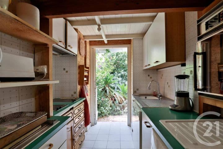 1 bedroom house for sale in  France - Image 7