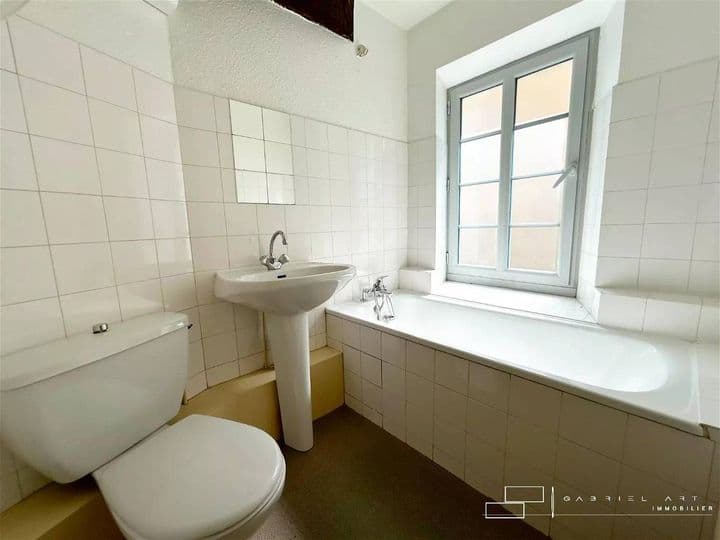 2 bedrooms house for sale in  France - Image 4