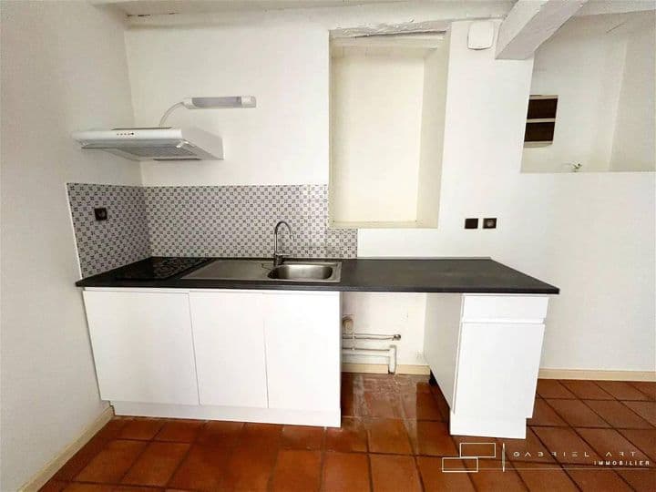 2 bedrooms house for sale in  France - Image 3