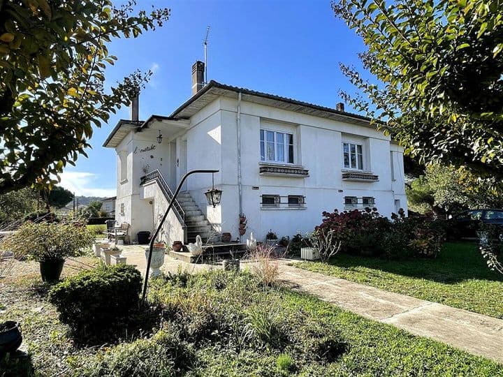 4 bedrooms house for sale in  France - Image 2