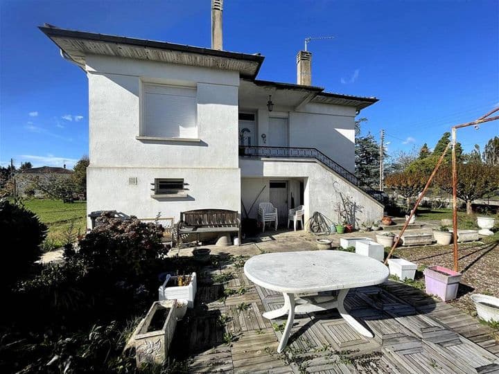 4 bedrooms house for sale in  France - Image 6