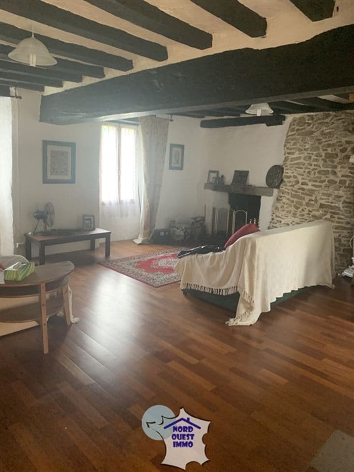 1 bedroom house for sale in Ambrieres-les-Vallees, France - Image 4