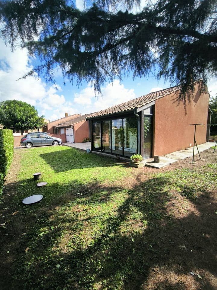 2 bedrooms house for sale in mazeres, France