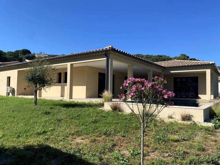 3 bedrooms house for sale in rochegude, France