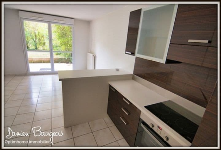 1 bedroom apartment for sale in Prevessin-Moens, France