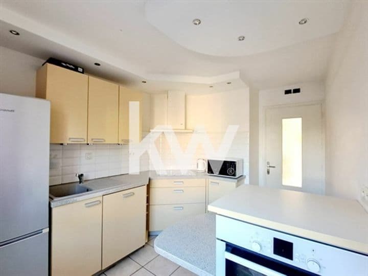 2 bedrooms apartment for sale in Nimes, France - Image 2