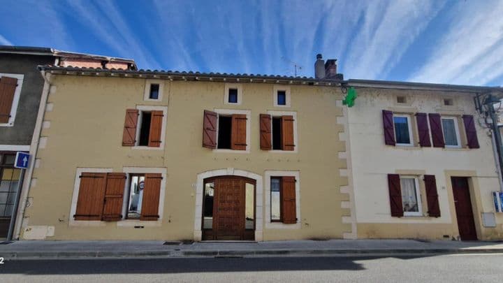 5 bedrooms house for sale in  France