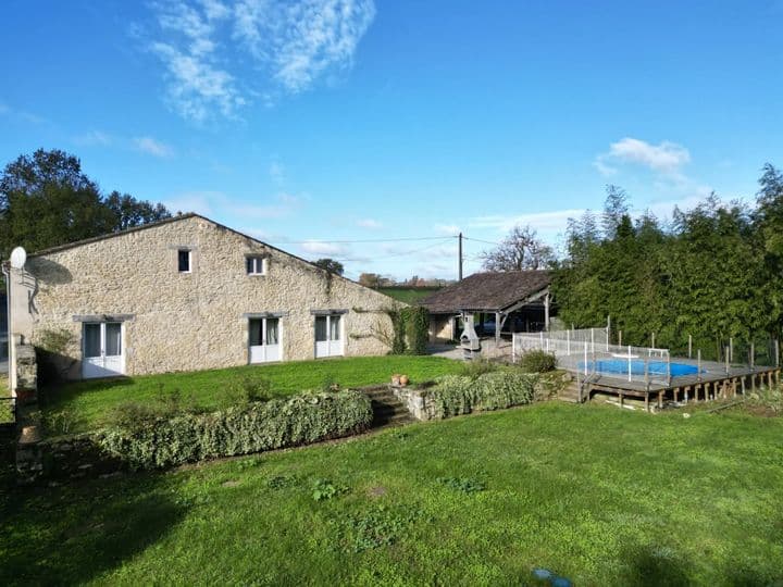 3 bedrooms house for sale in duras, France