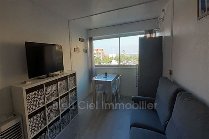 Apartment for sale in Gruissan, France - Image 2