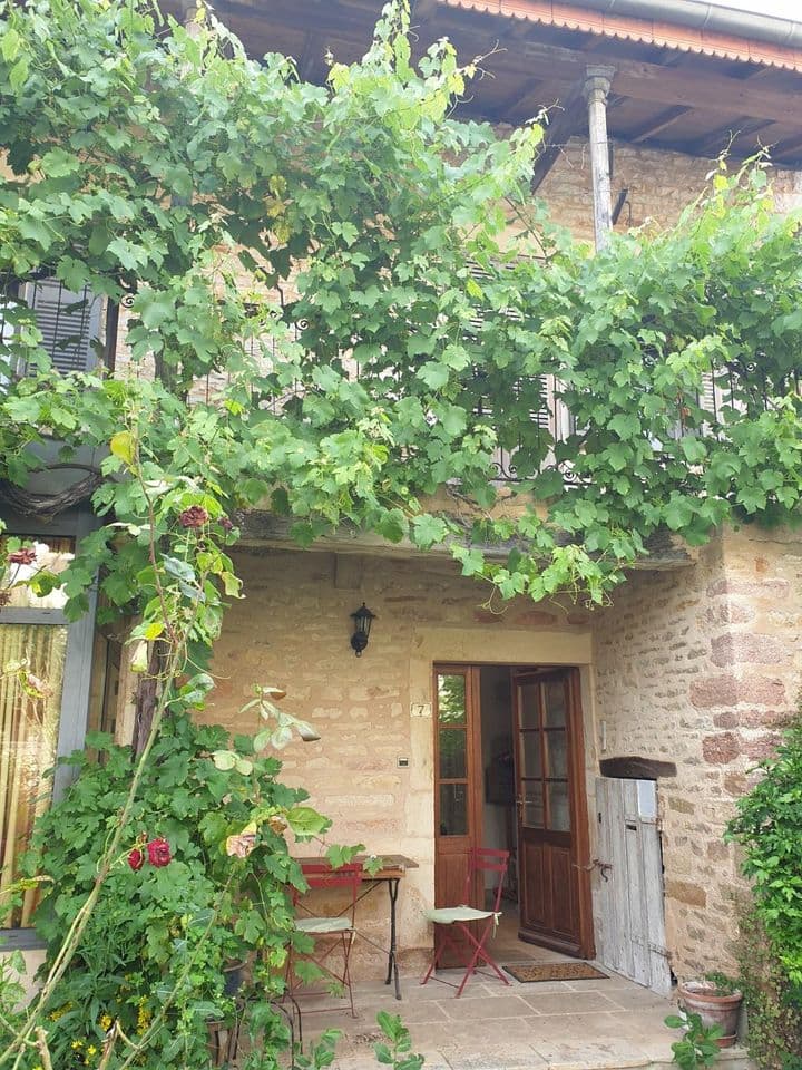 2 bedrooms house for sale in Cormatin, France - Image 2