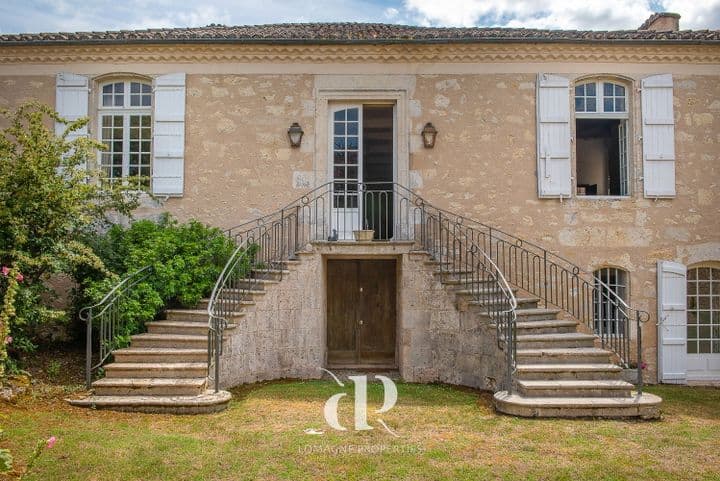 4 bedrooms house for sale in  France - Image 2