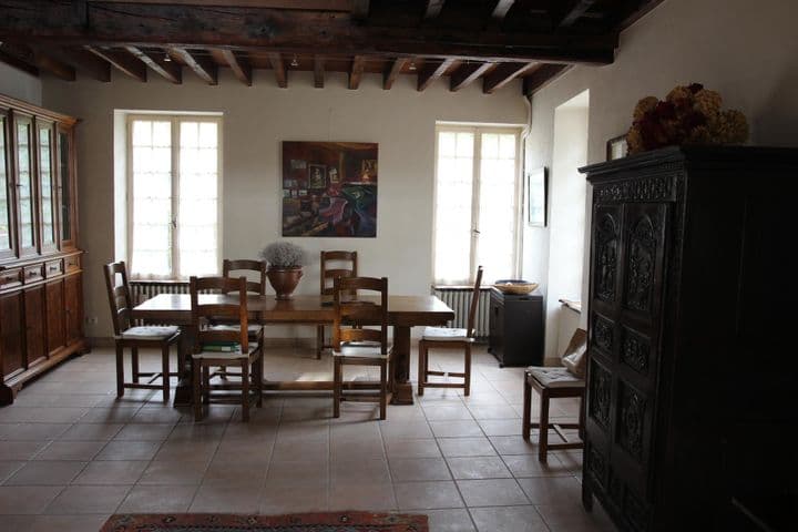 4 bedrooms other for sale in Saint-Amand-en-Puisaye, France - Image 4