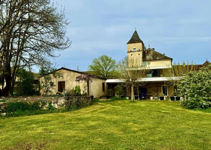 11 bedrooms house for sale in leobard, France