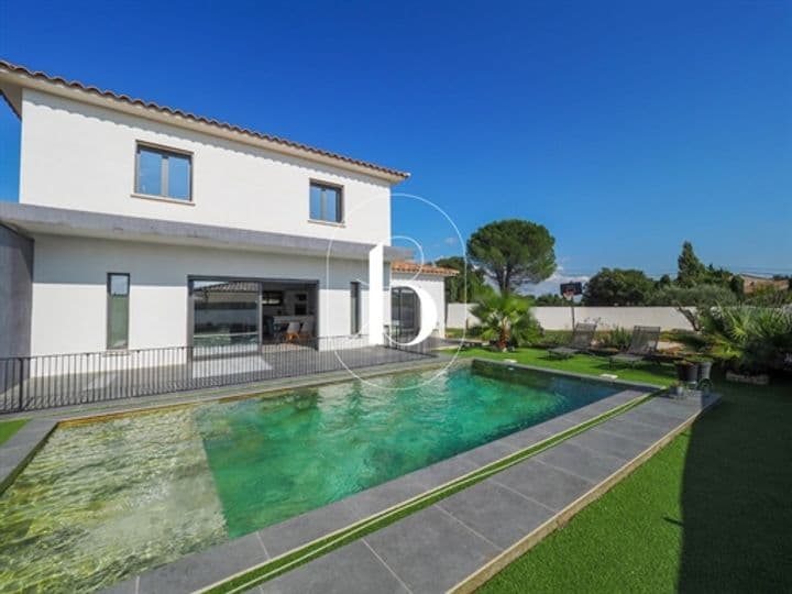 4 bedrooms house for sale in Uzes, France - Image 2