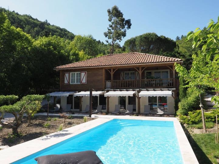 6 bedrooms house for sale in QUILLAN, France