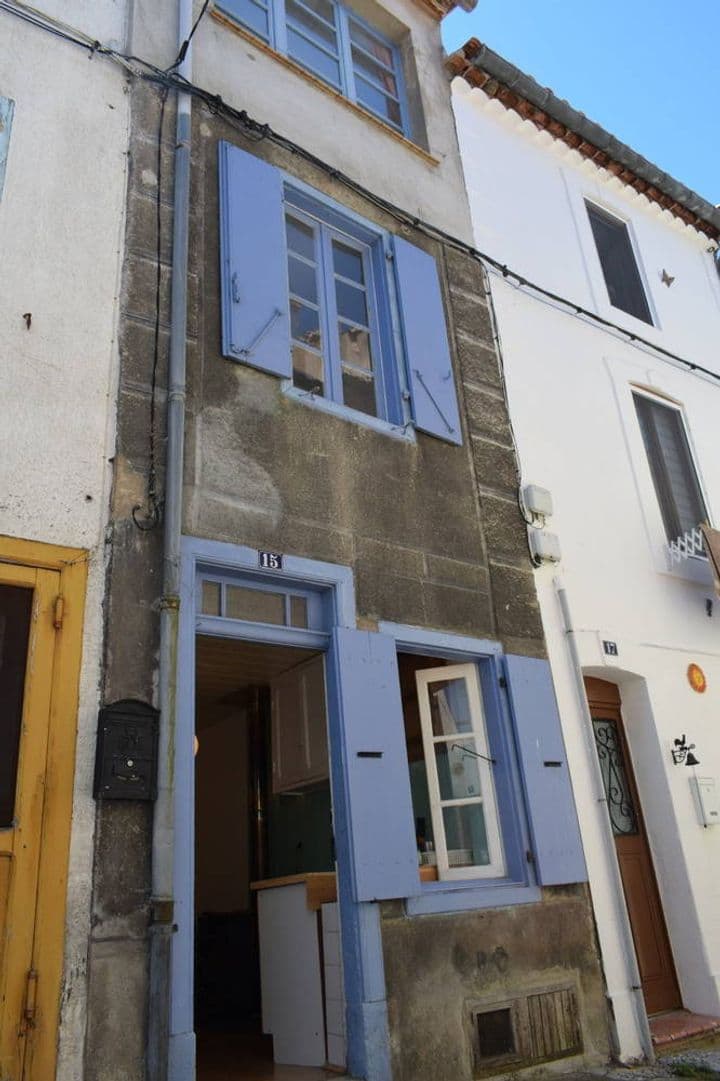 2 bedrooms house for sale in QUILLAN, France