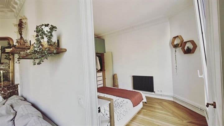 2 bedrooms apartment for sale in Montrouge, France - Image 2