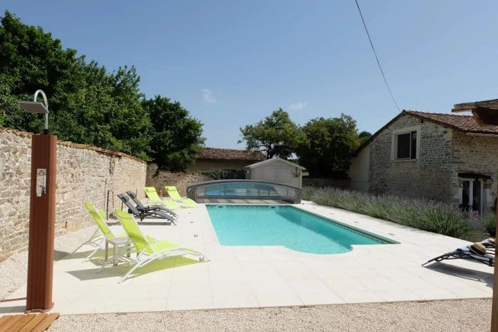 9 bedrooms house for sale in  France - Image 2