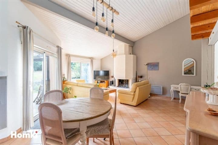 4 bedrooms house for sale in Saint-Caprais-de-Bordeaux, France - Image 2