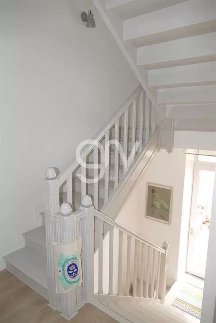 10 bedrooms house for sale in Aurillac, France - Image 2