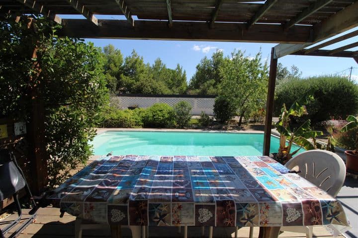 House for sale in Fabrezan, France - Image 11