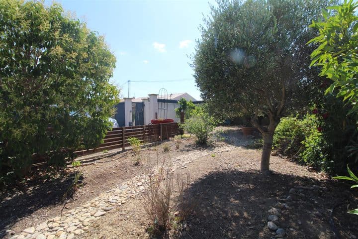 House for sale in Fabrezan, France - Image 8