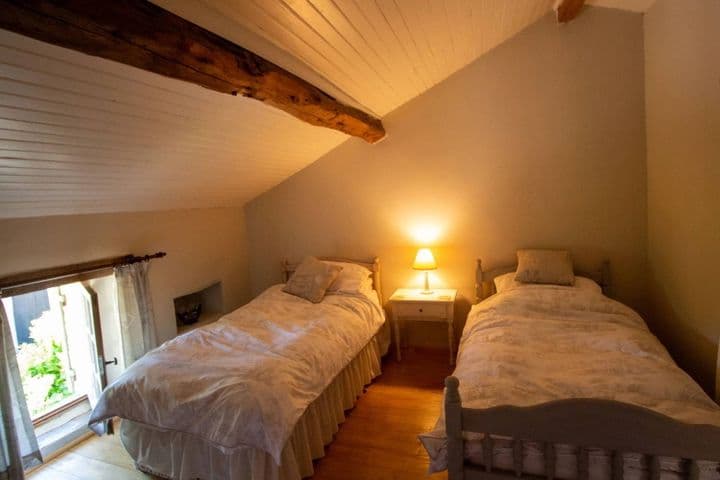 3 bedrooms house for sale in  France - Image 9