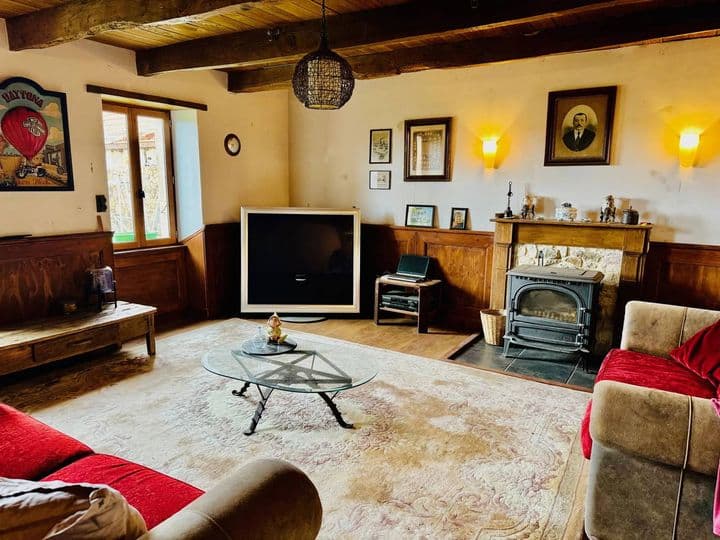 1 bedroom house for sale in  France - Image 4