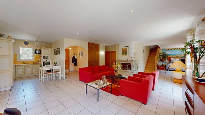 House for sale in VILLECOMTAL, France - Image 8