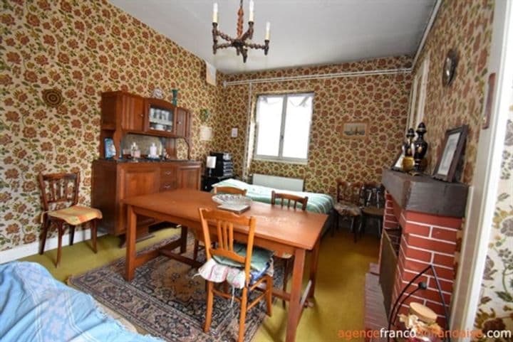 House for sale in La Croisille-sur-Briance, France - Image 3