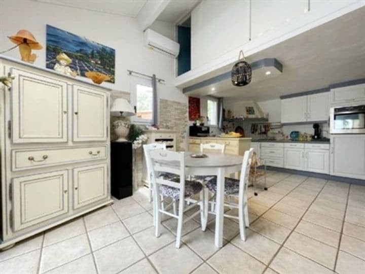 1 bedroom house for sale in Tourrettes, France - Image 2