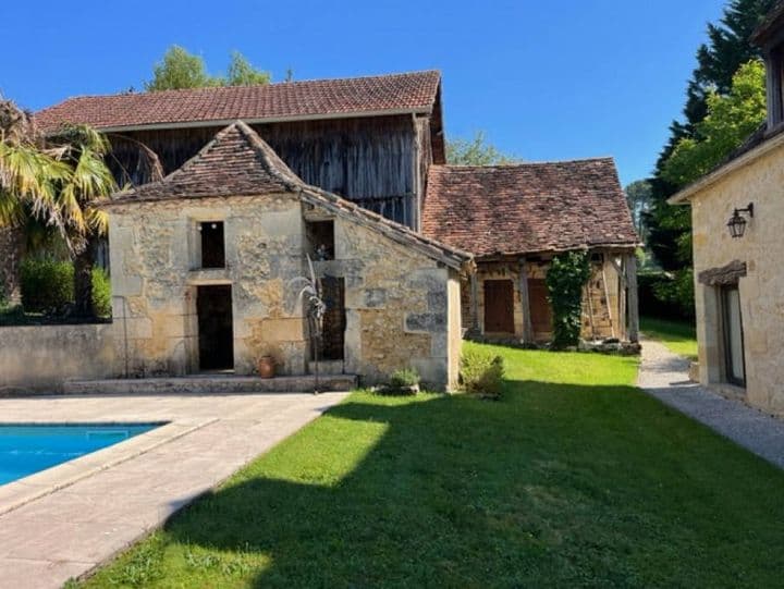 7 bedrooms house for sale in  France - Image 9