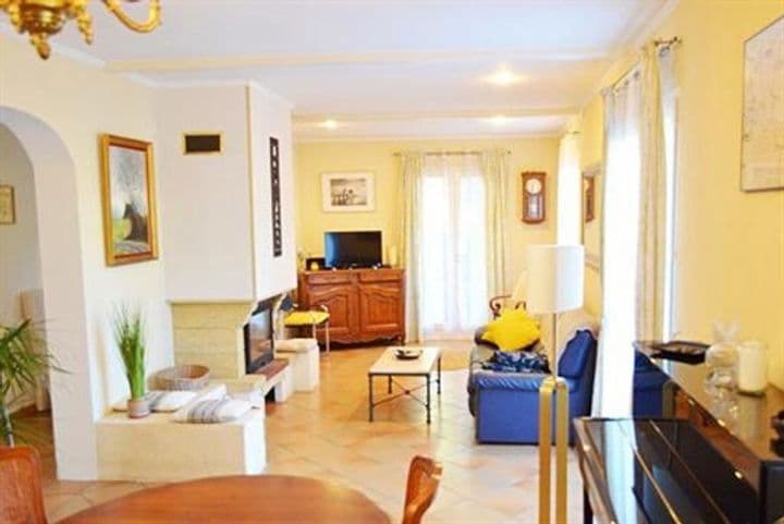 4 bedrooms house for sale in Toulon, France - Image 4