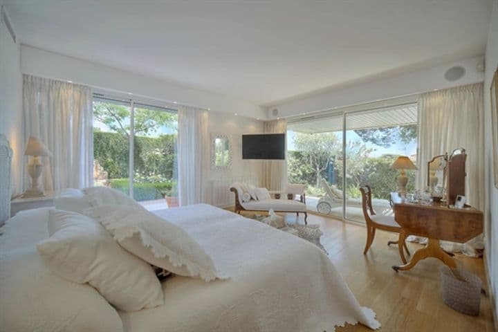 5 bedrooms apartment for sale in Cannes, France - Image 7